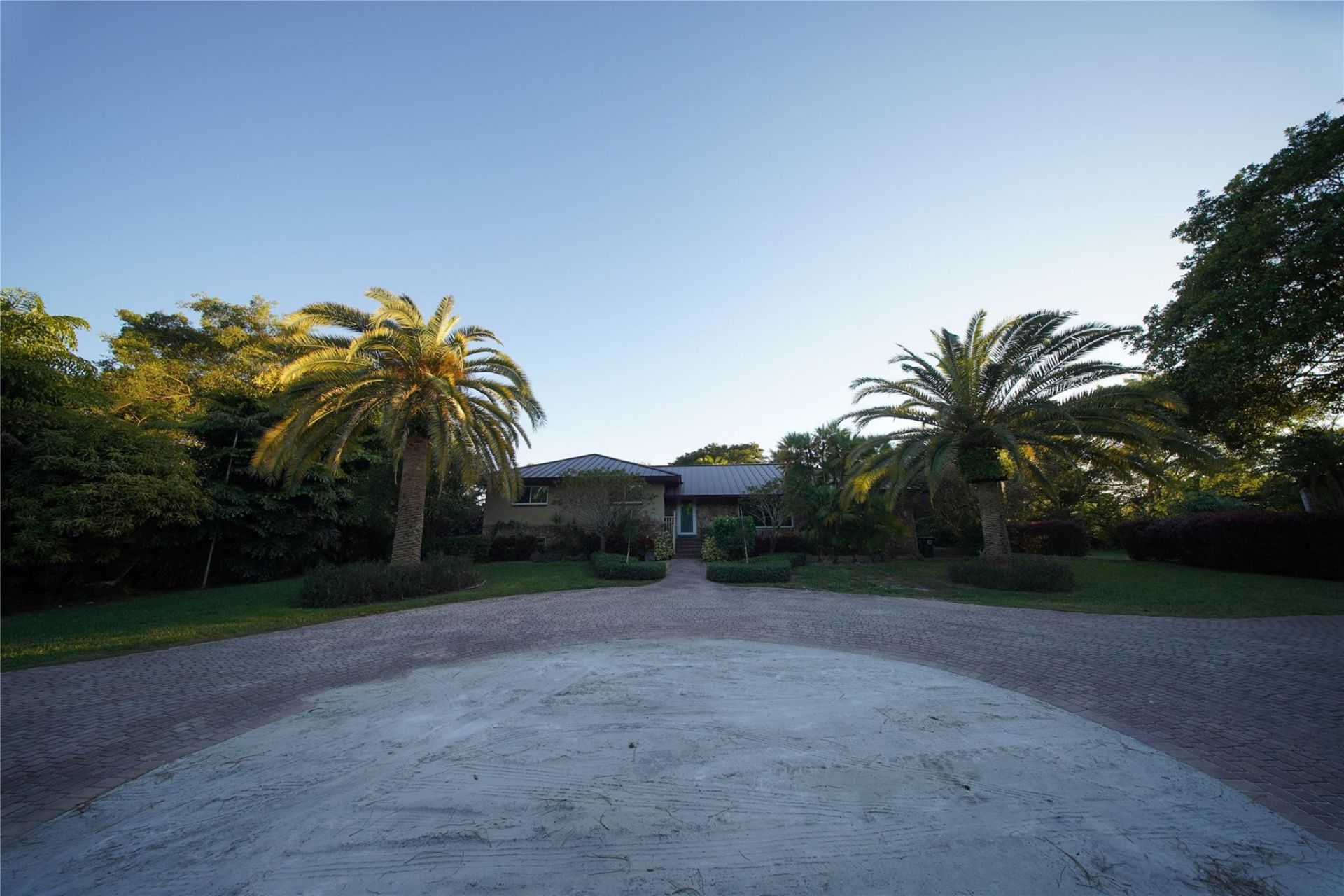 4000 NW 74th St, Coconut Creek, FL 33073 Photo