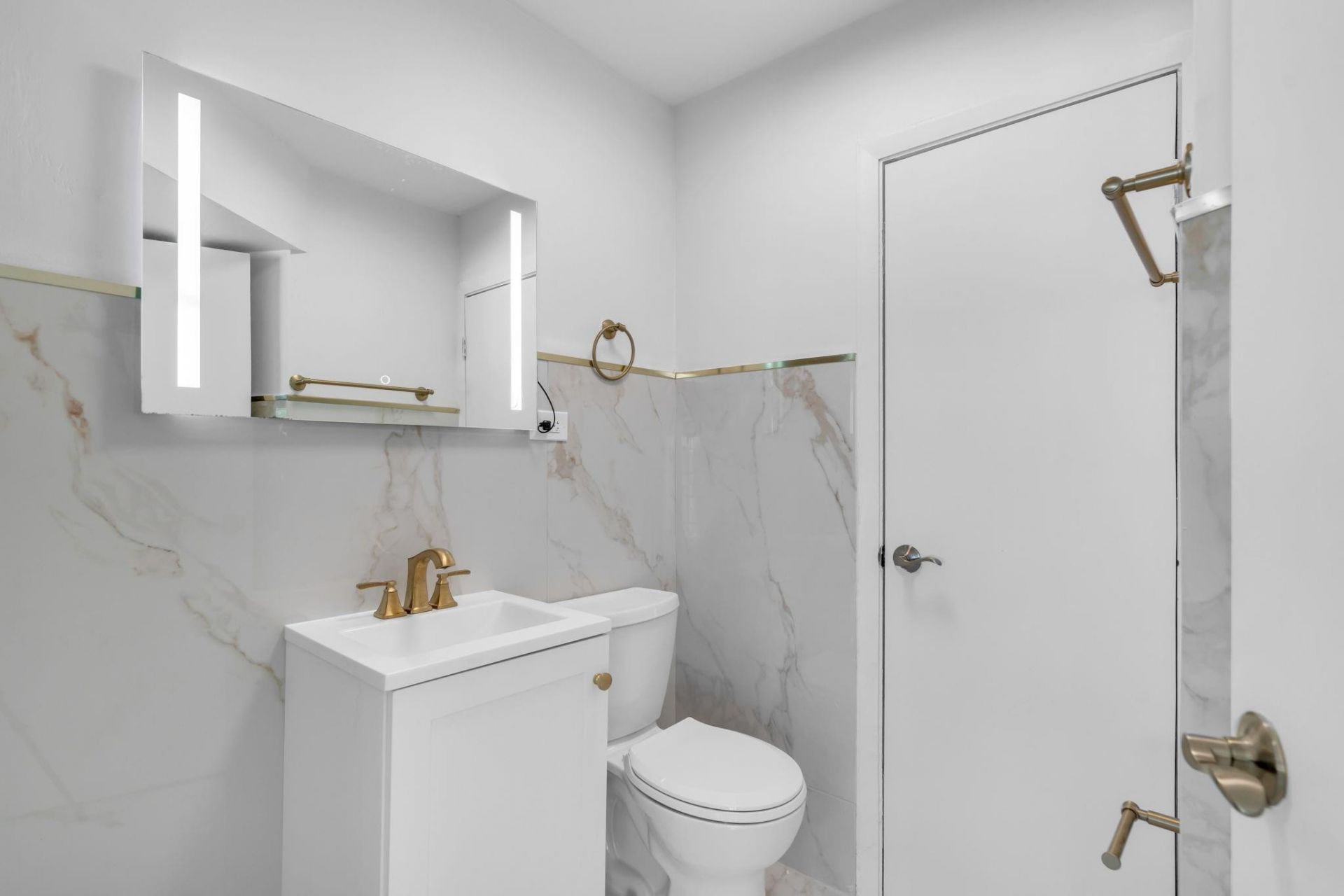 375 Orange Way, West Palm Beach, FL 33405 Photo