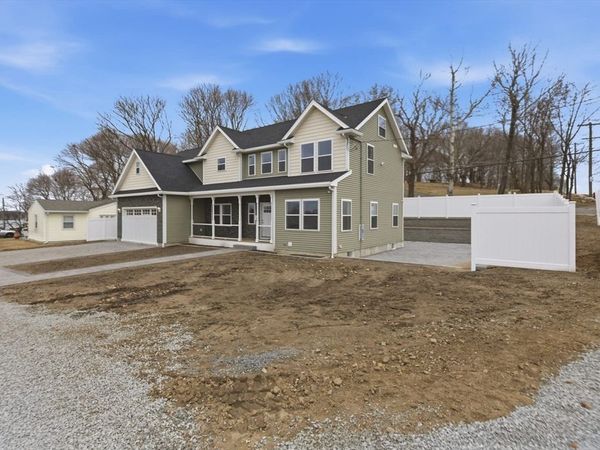 1 Goddard Dr, Nahant, MA 01908