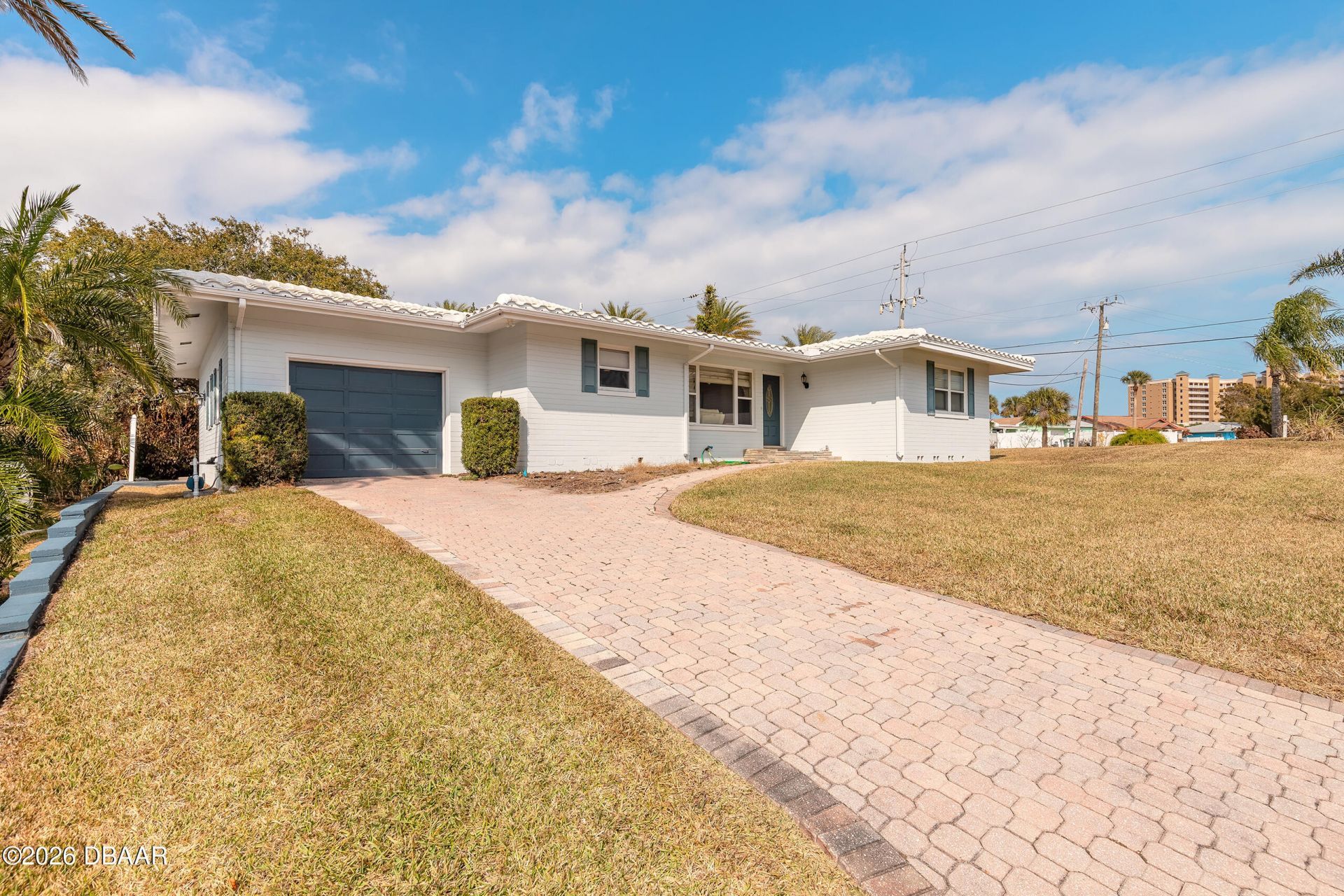1 Hickory Lane, Daytona Beach, FL 32118 Main Photo