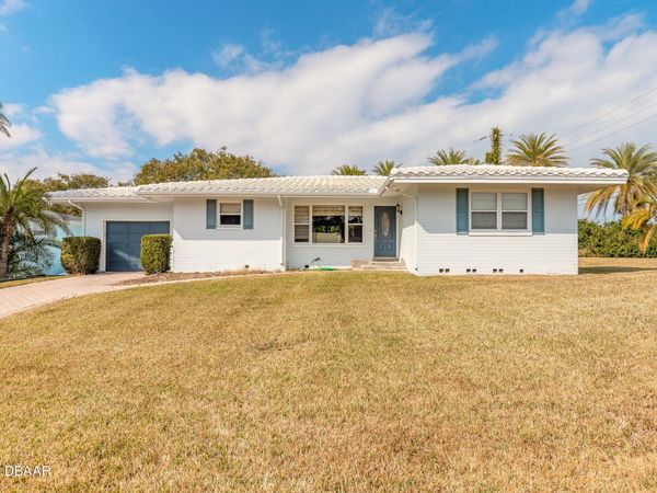 1 Hickory Lane, Daytona Beach, FL 32118