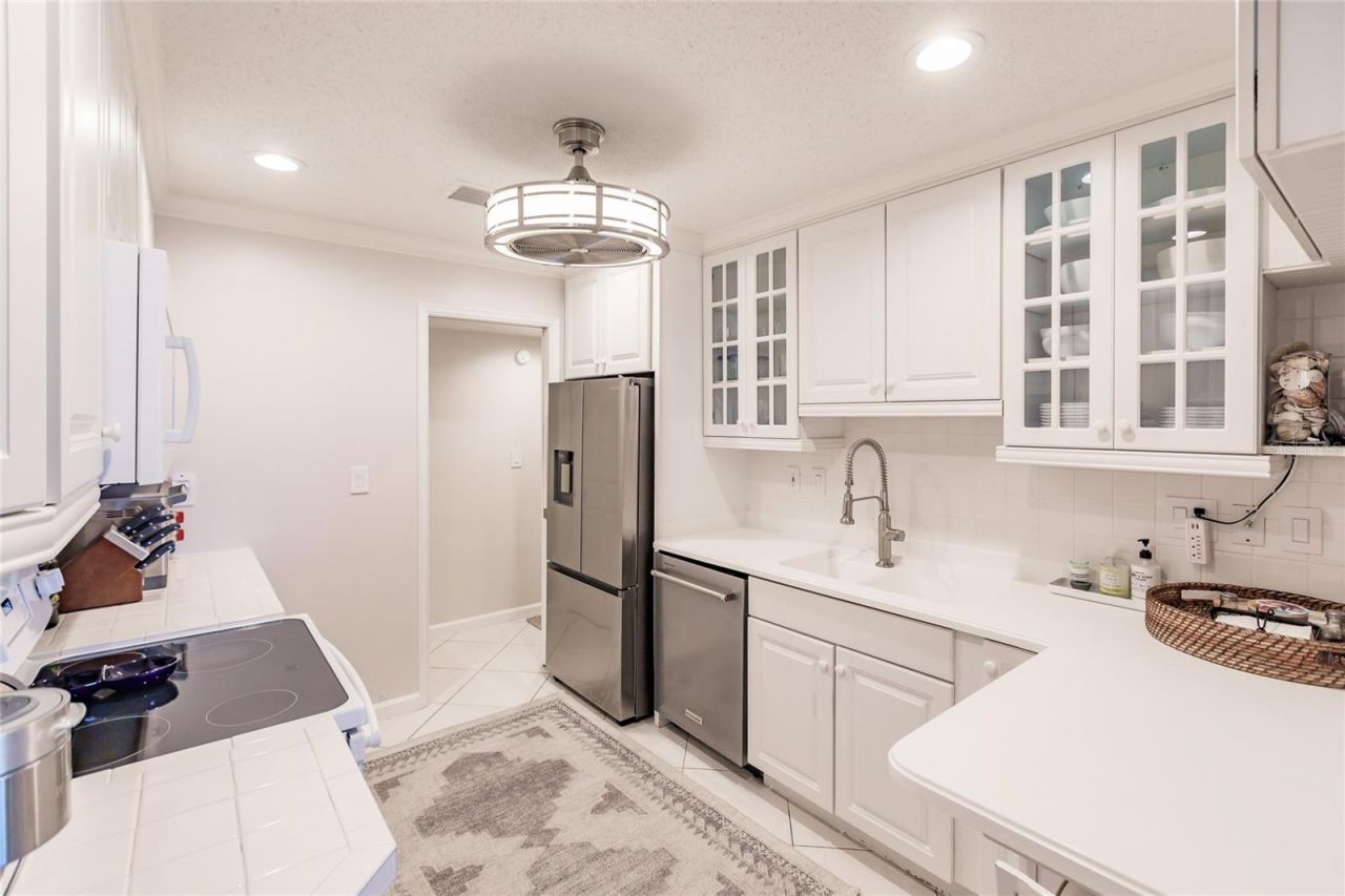 6018 W Peppertree Way, Unit 231B, Sarasota, FL 34242 Photo