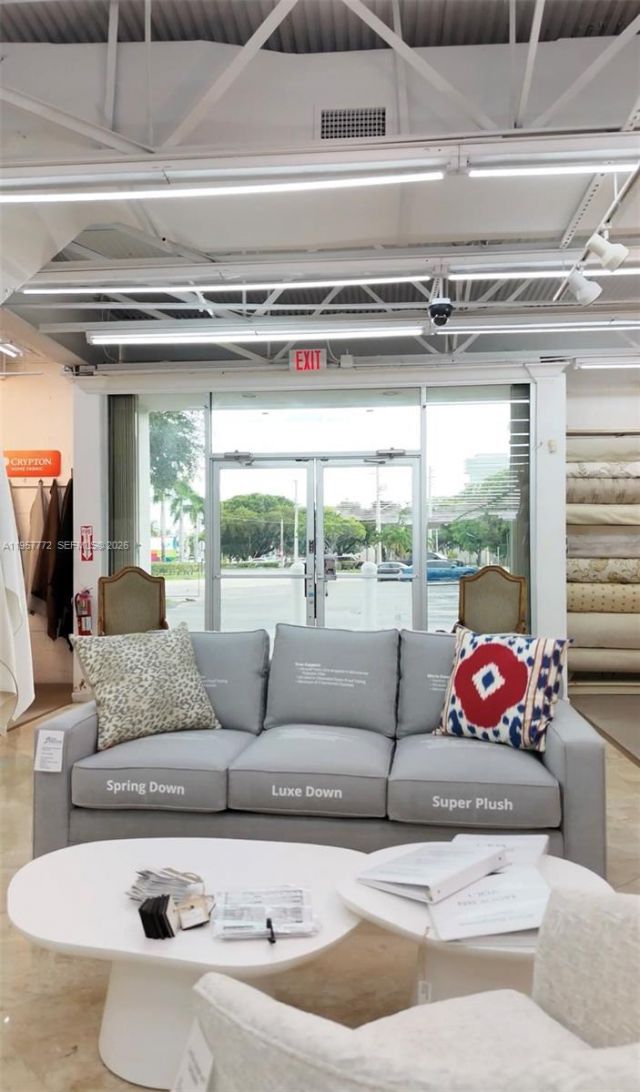 200 Old Federal Hwy , Hallandale Beach, FL 33009 Photo