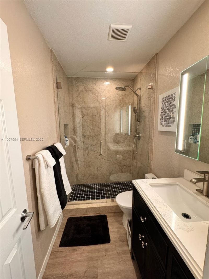 1423 Holly Heights Dr , Unit 19, Fort Lauderdale, FL 33304 Photo