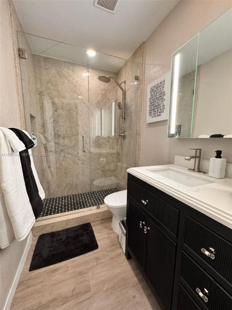 1423 Holly Heights Dr , Unit 19, Fort Lauderdale, FL 33304 Photo