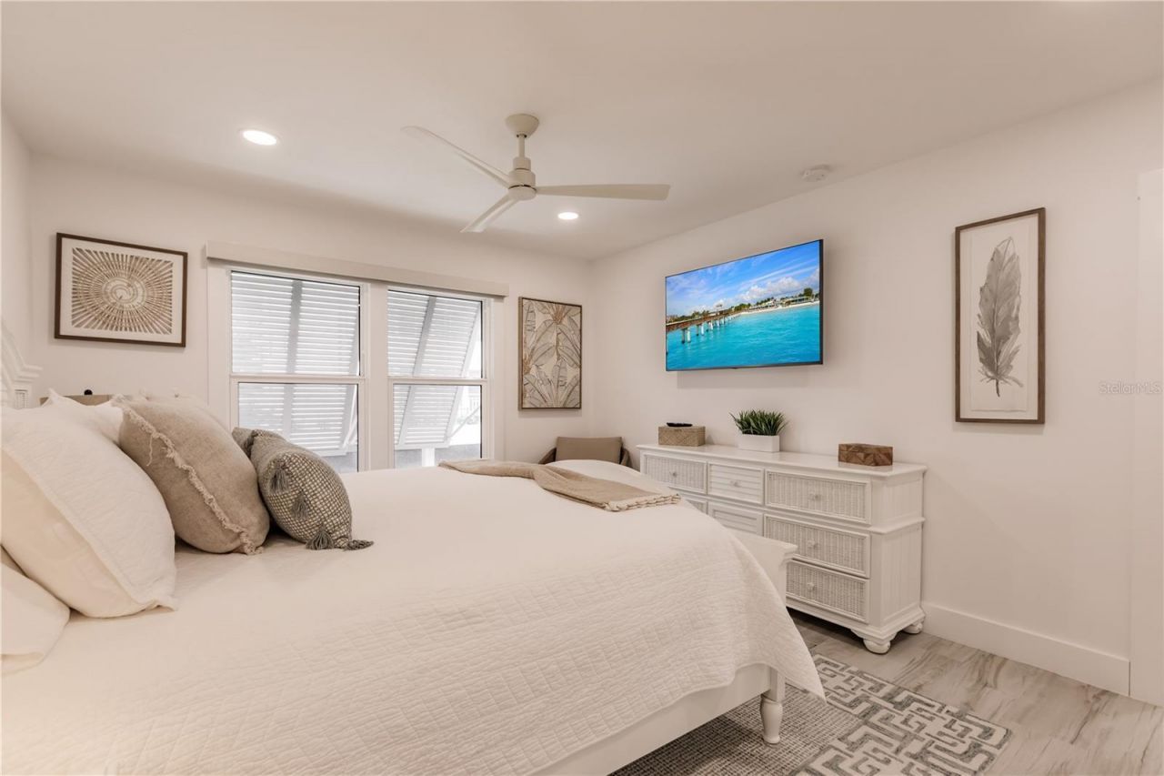 6042 W Peppertree Way, Unit 224B, Sarasota, FL 34242 Photo