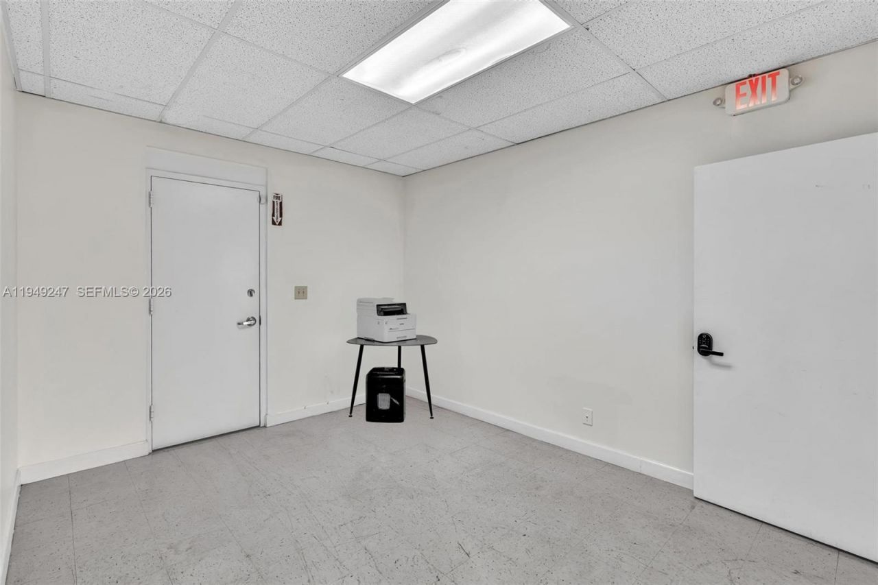 2021 Coolidge St, Unit 107, Hollywood, FL 33020 Photo