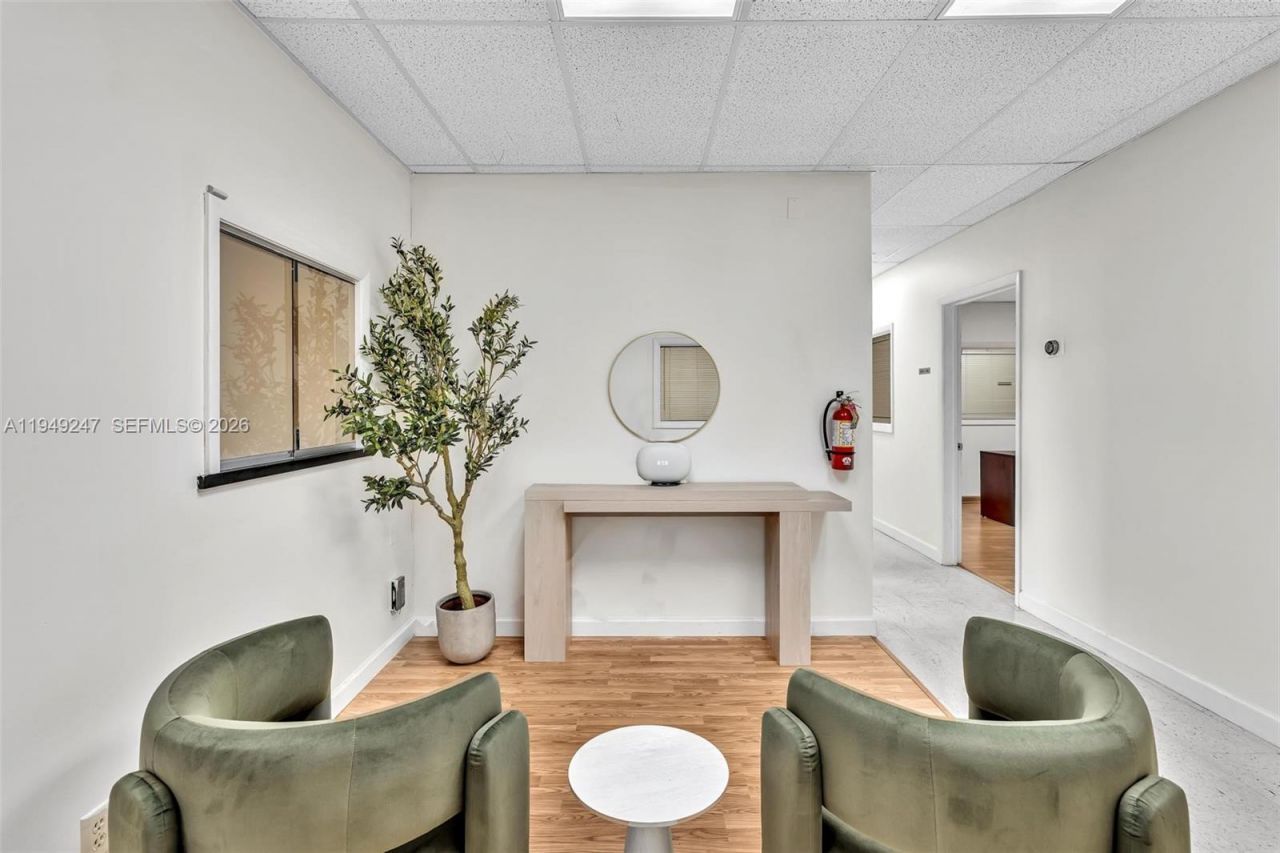 2021 Coolidge St, Unit 107, Hollywood, FL 33020 Photo