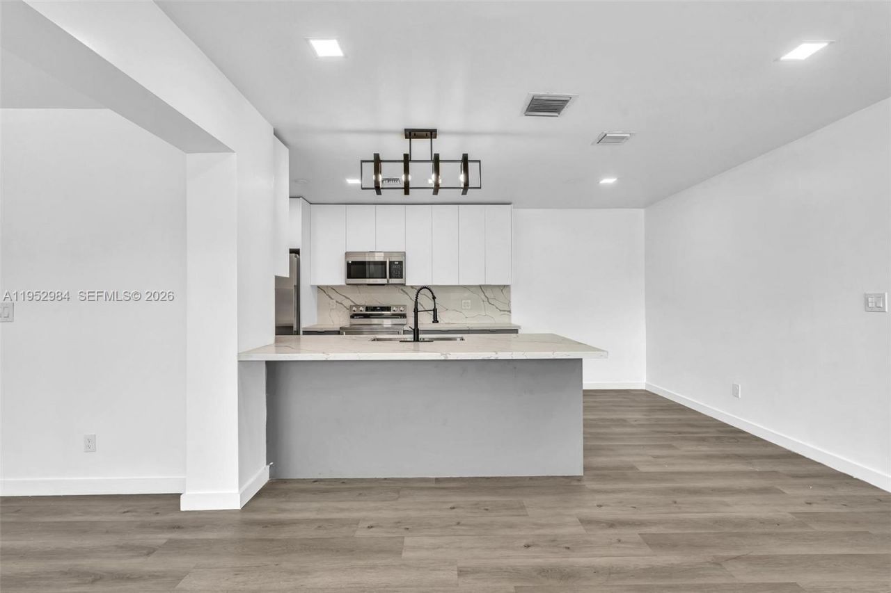 7041 Raleigh St, Unit A, Hollywood, FL 33024 Photo