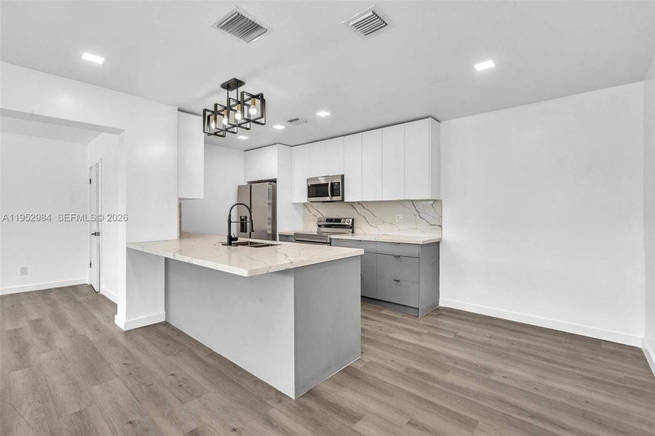 7041 Raleigh St, Unit A, Hollywood, FL 33024 Photo