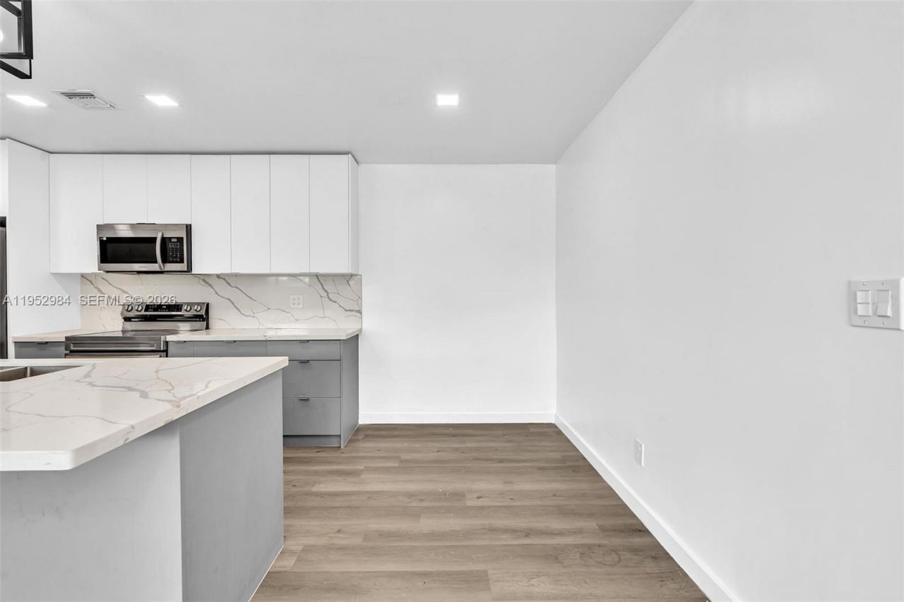 7041 Raleigh St, Unit A, Hollywood, FL 33024 Photo