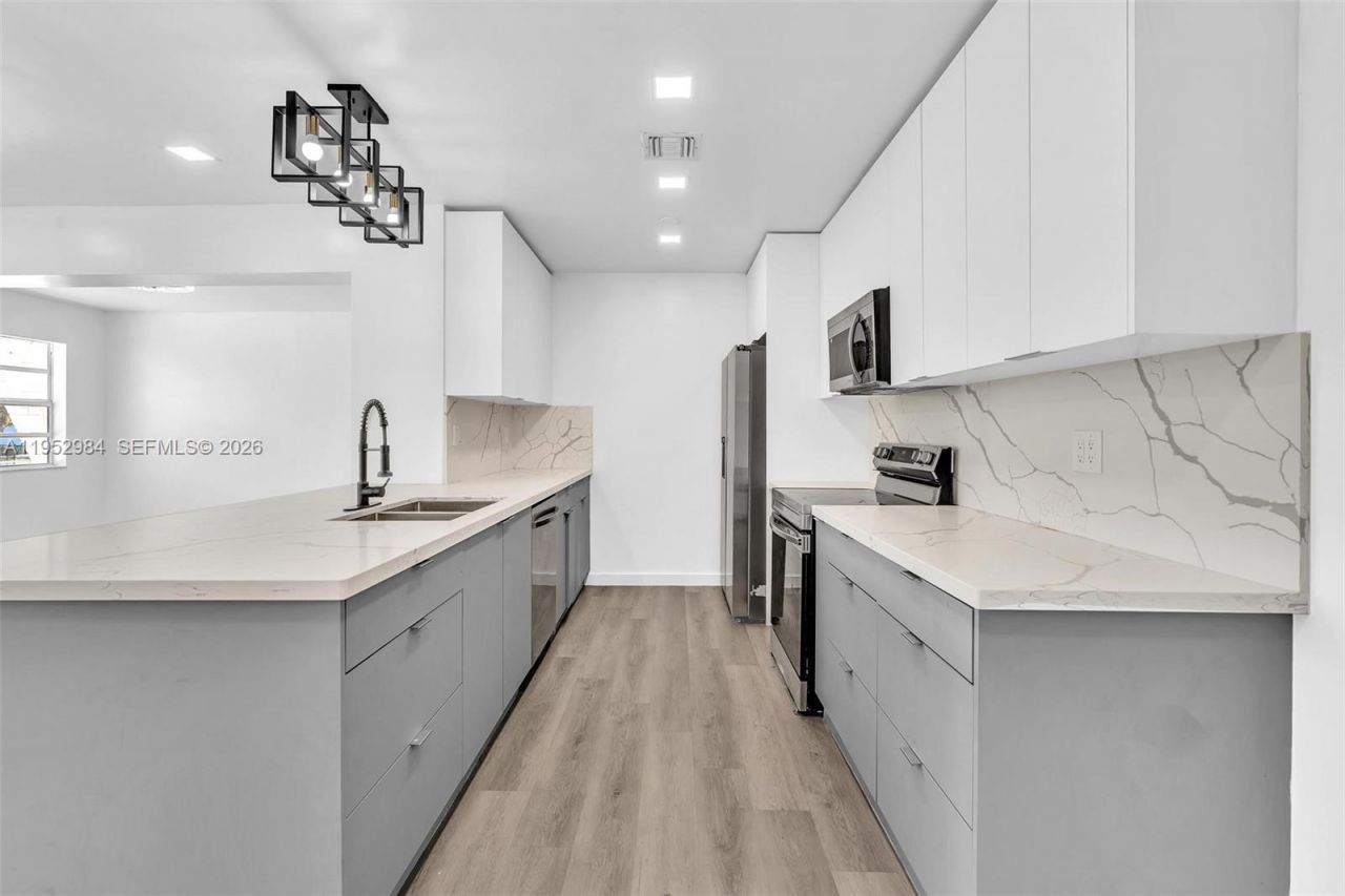 7041 Raleigh St, Unit A, Hollywood, FL 33024 Photo