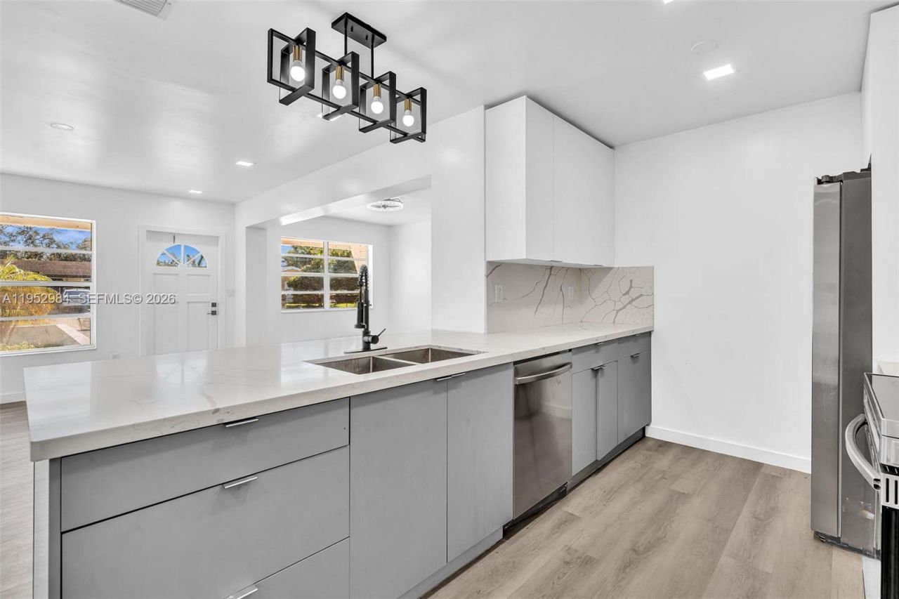 7041 Raleigh St, Unit A, Hollywood, FL 33024 Photo