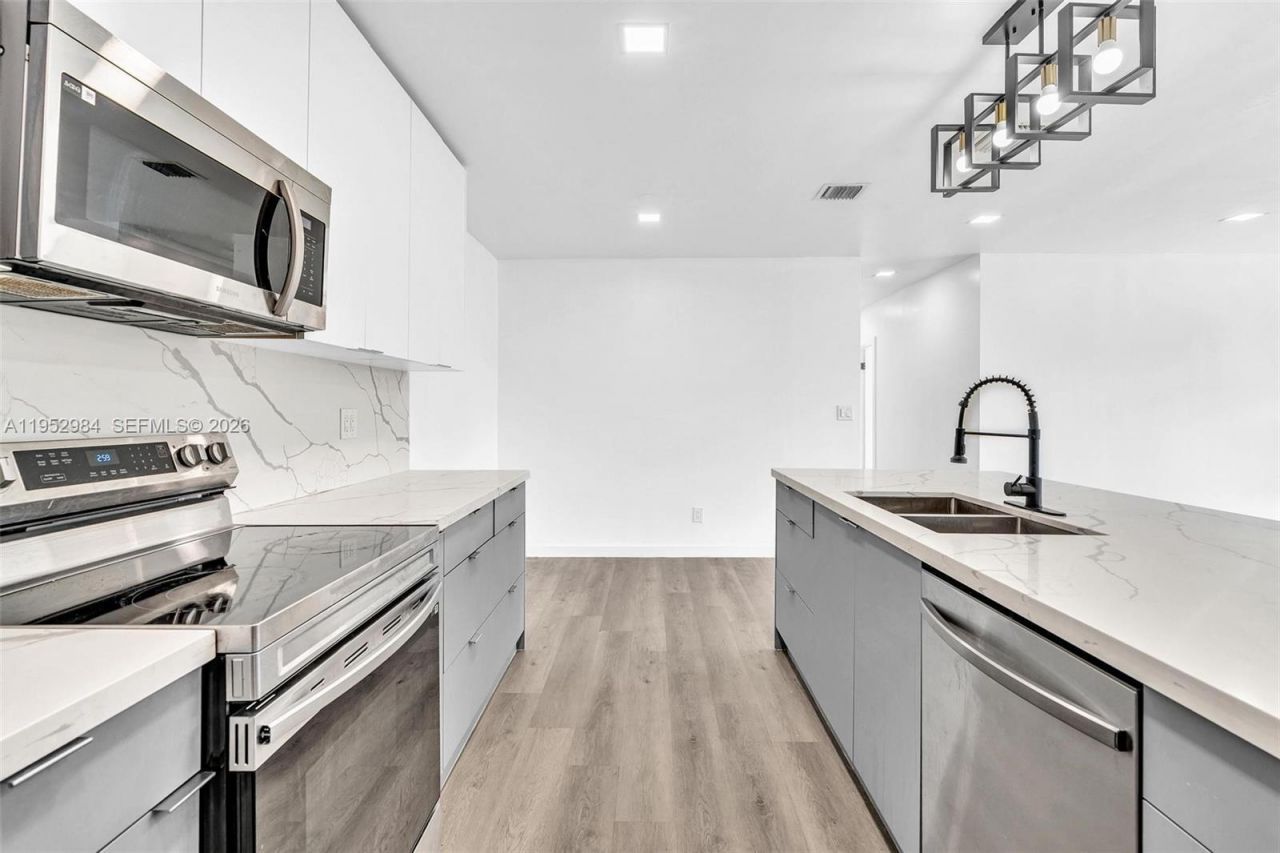 7041 Raleigh St, Unit A, Hollywood, FL 33024 Photo