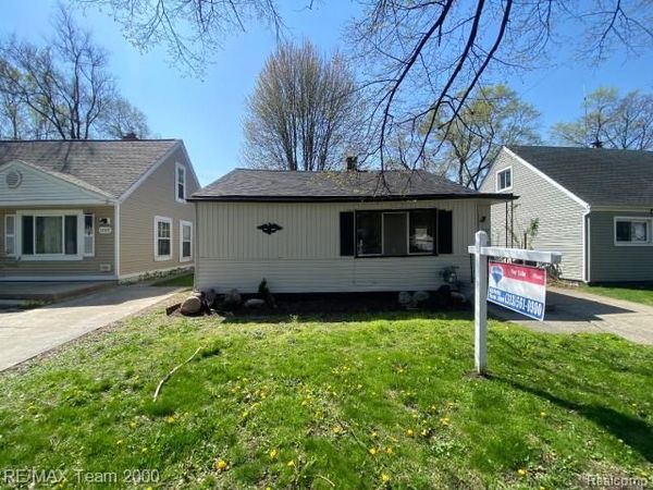 1236 E Evelyn Avenue, Hazel Park, MI 48030