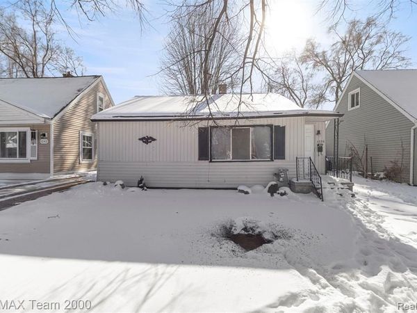 1236 E Evelyn Avenue, Hazel Park, MI 48030