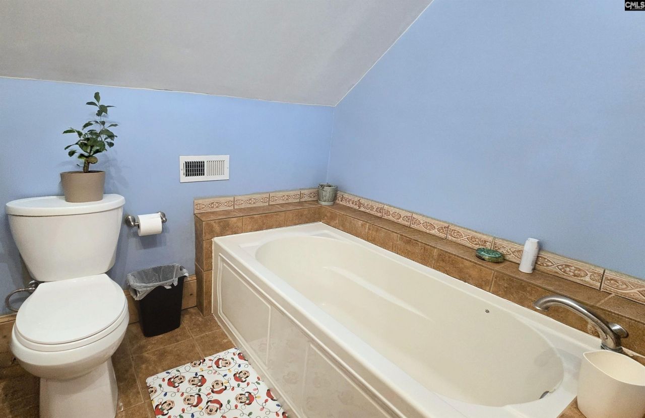 6 Green Shank Court Photo 27