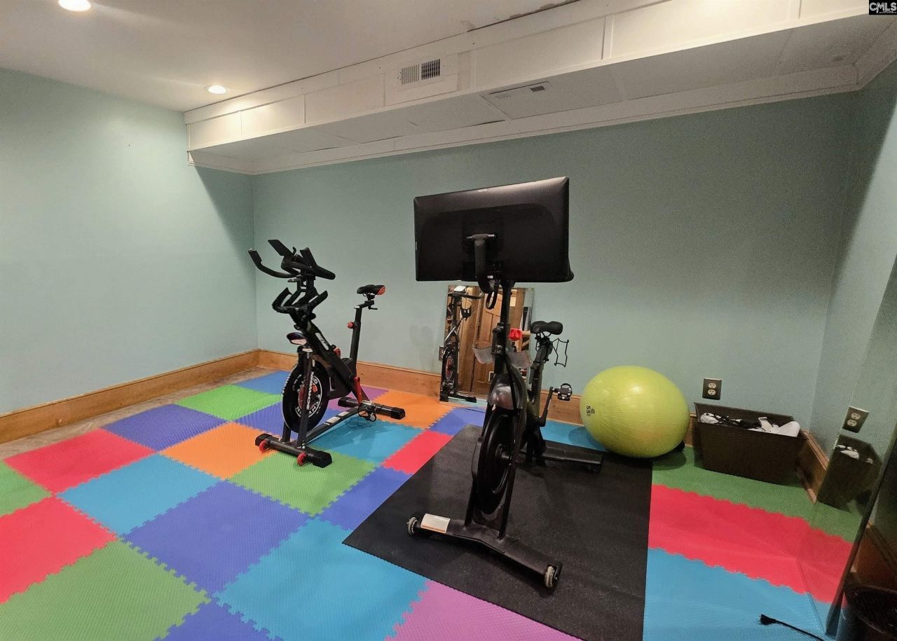 6 Green Shank Court Photo 31