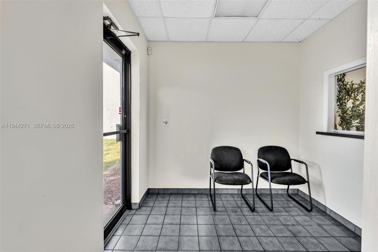 2021 Coolidge St, Unit 103, Hollywood, FL 33020 Photo