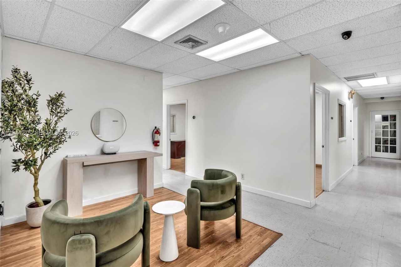 2021 Coolidge St, Unit 104, Hollywood, FL 33020 Photo