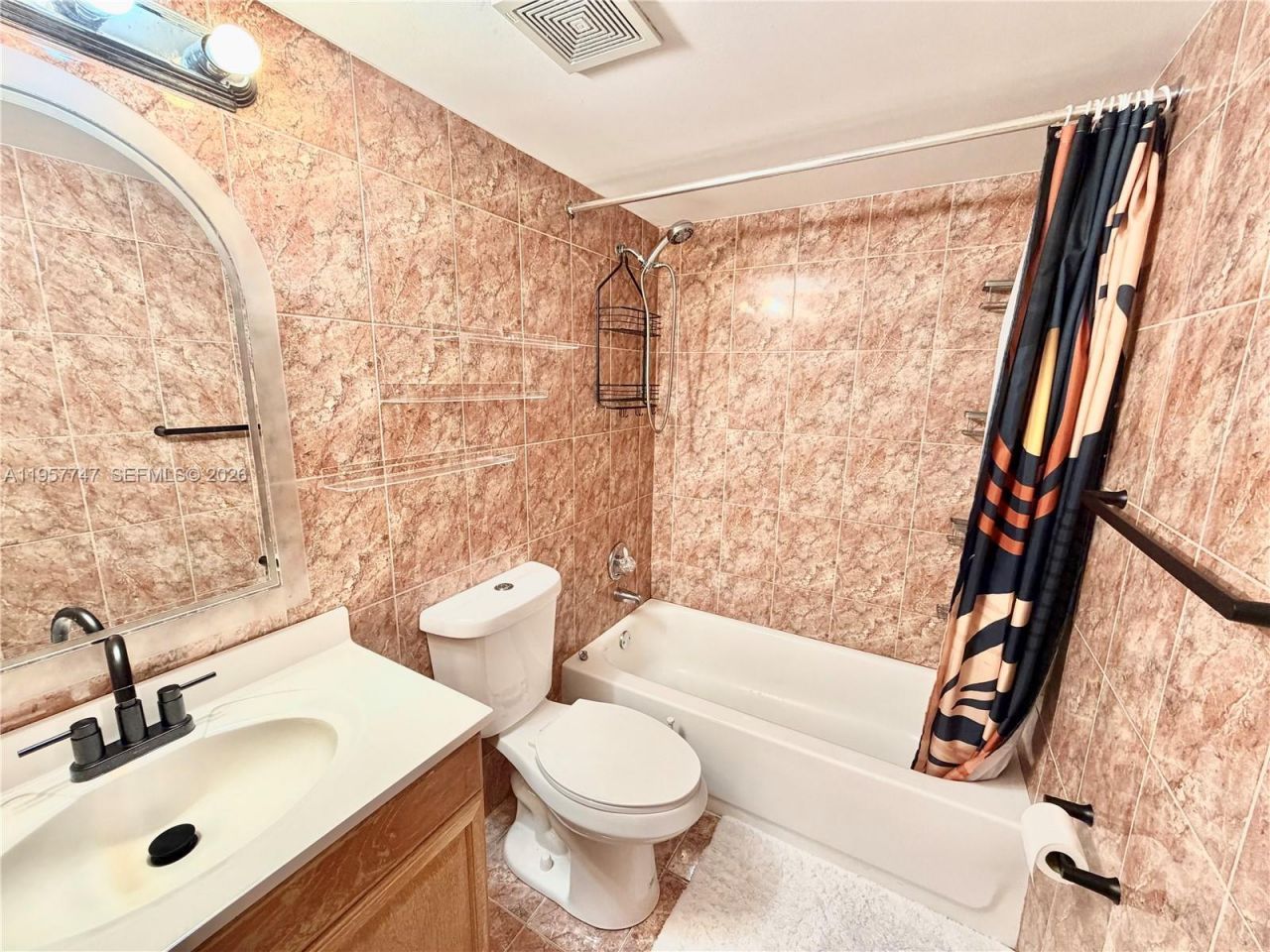 2203 NE 7th St, Unit 14, Hallandale Beach, FL 33009 Photo