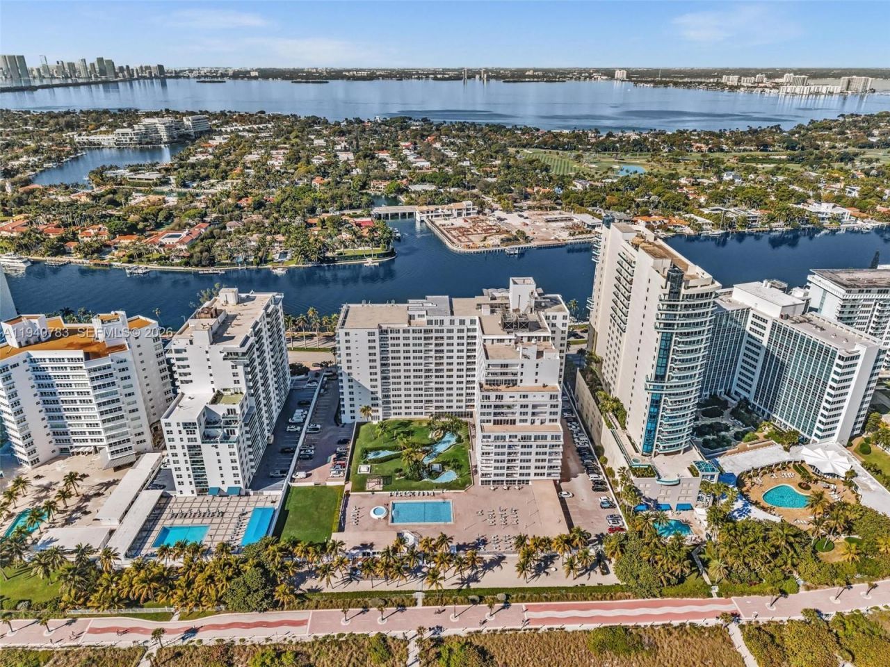 5005 Collins Ave, Unit 824, Miami Beach, FL 33140 Photo