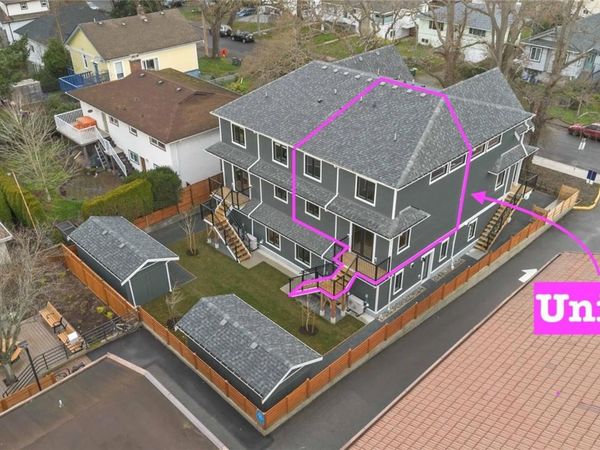 1789 Emerson St, Unit 6, Victoria, BC V8R 2C2
