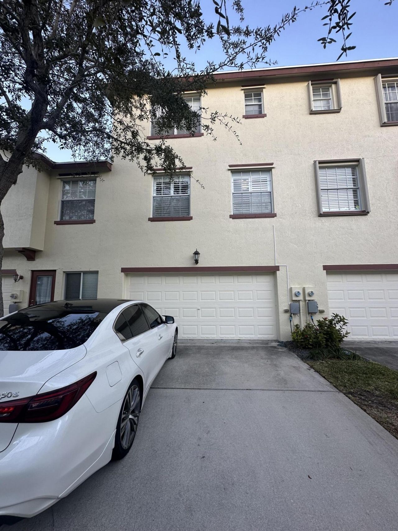 1890 SE Interlachen Drive, Port Saint Lucie, FL 34952 Photo