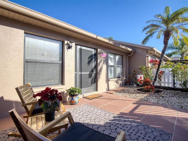 3177 CHARTER CLUB DRIVE, Unit B, TARPON SPRINGS, FL 34688