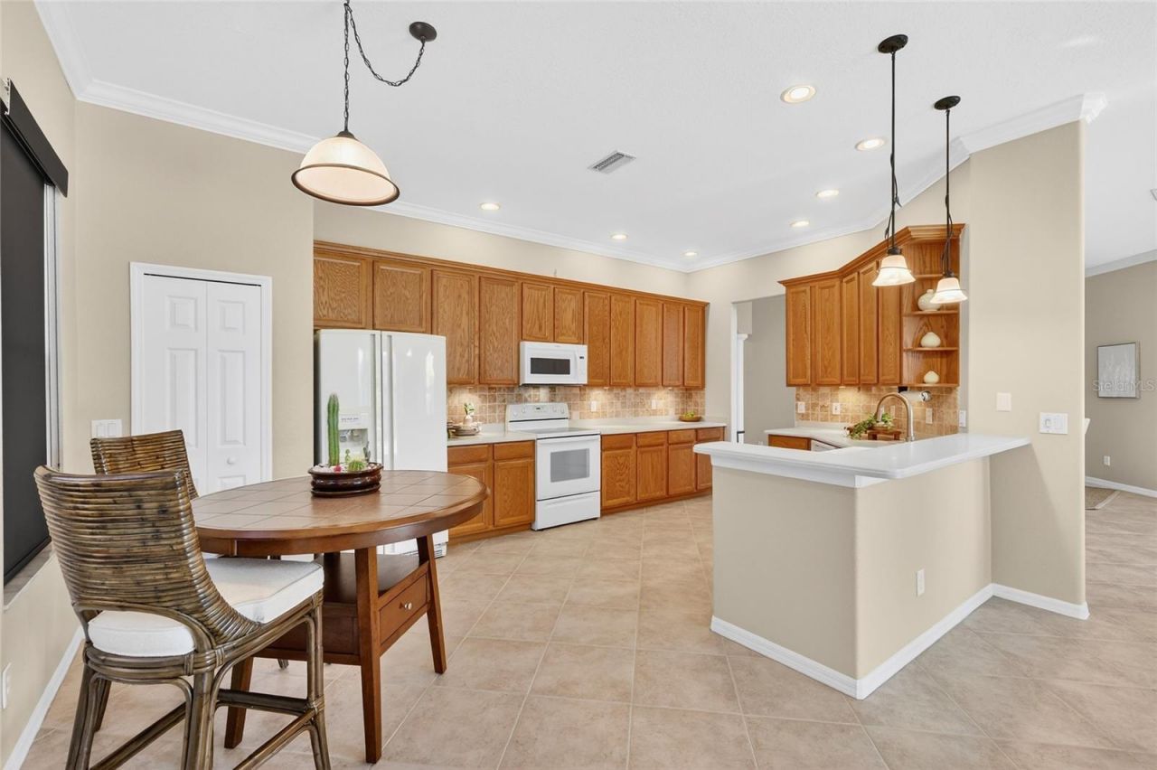 3712 5th Avenue Ne, Bradenton, FL 34208 Photo