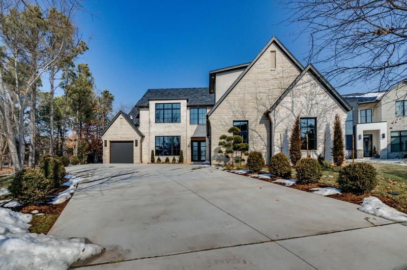 12224 NE Grand Cedar Manor, Oklahoma City, OK 73131 Main Photo