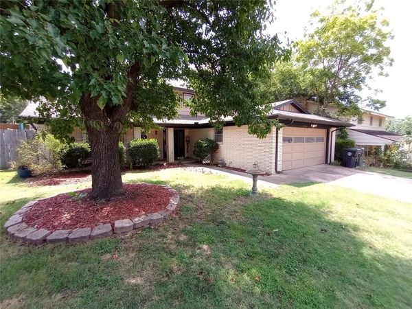 8008 NW 27th Street, Bethany, OK 73008