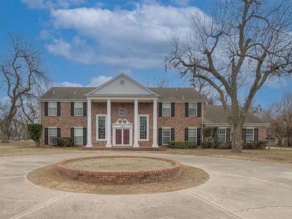 5204 NW 16th Street, Oklahoma City, OK 73127