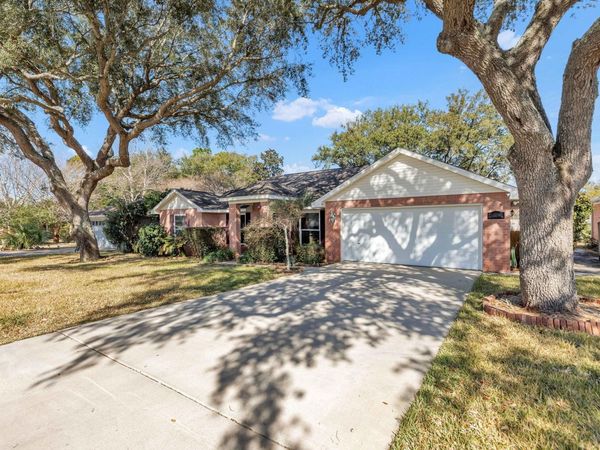 7734 Ramona Drive, Navarre, FL 32566