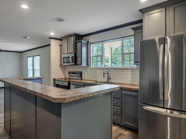 483 Howard Street, Niceville, FL 32578