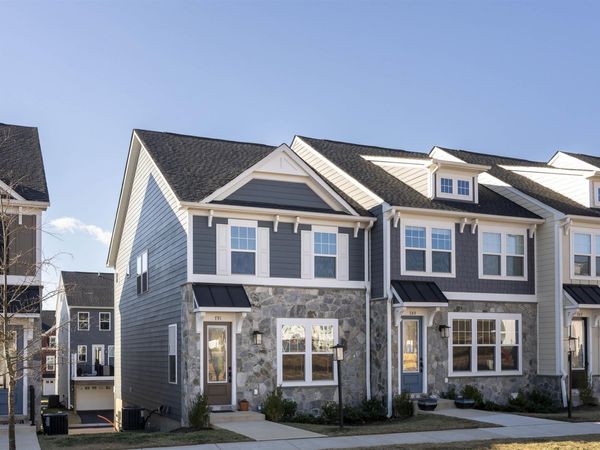 791 PARK RIDGE DR, Crozet, VA 22932