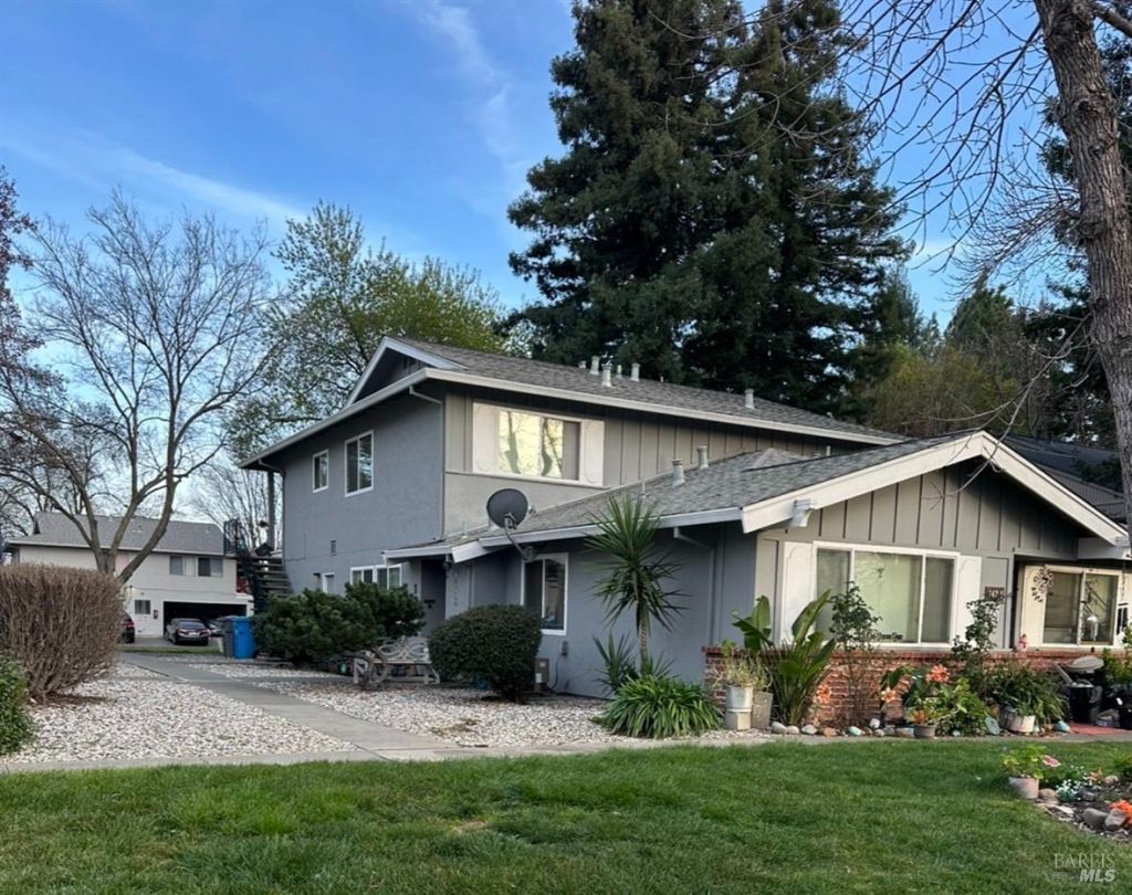142 Del Rio Circle, Vacaville, CA 95687 Main Photo