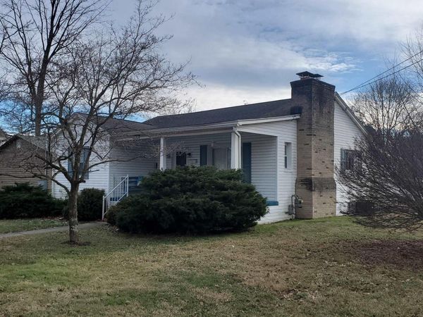 325 Central Street, Elkins, WV 26241