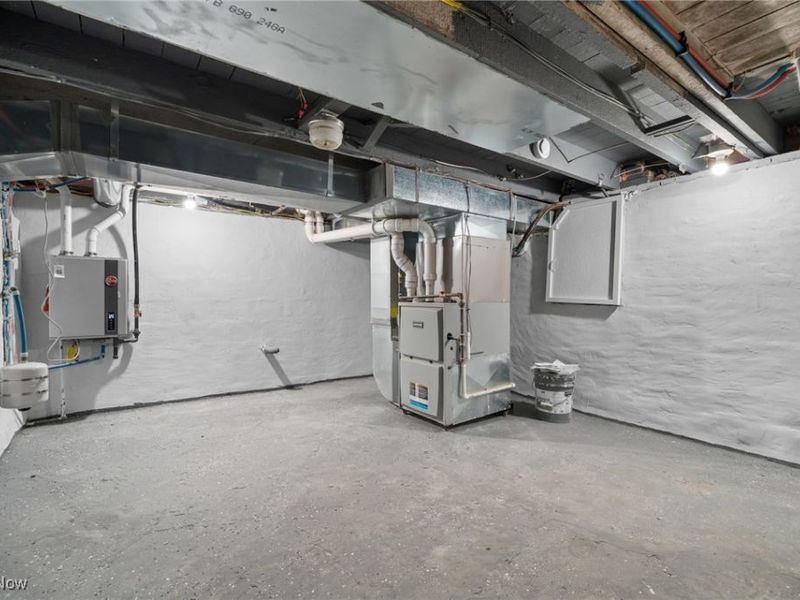 7421 Herman Avenue, Cleveland, OH 44102 Photo 42