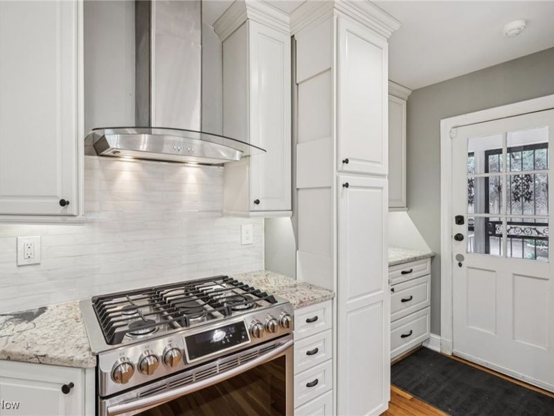 13104 Lake Shore Boulevard, Bratenahl, OH 44108 Photo 16