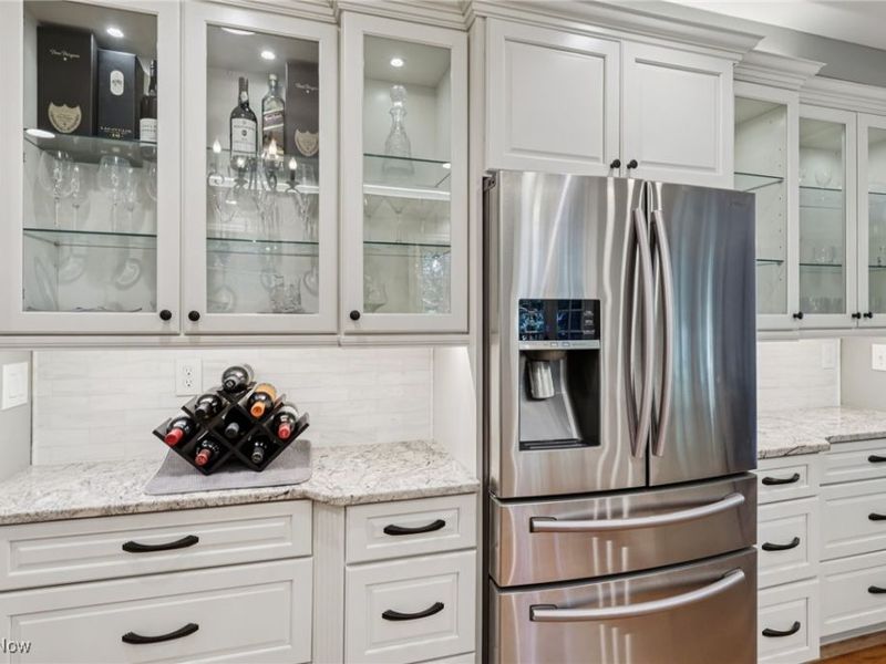 13104 Lake Shore Boulevard, Bratenahl, OH 44108 Photo 17