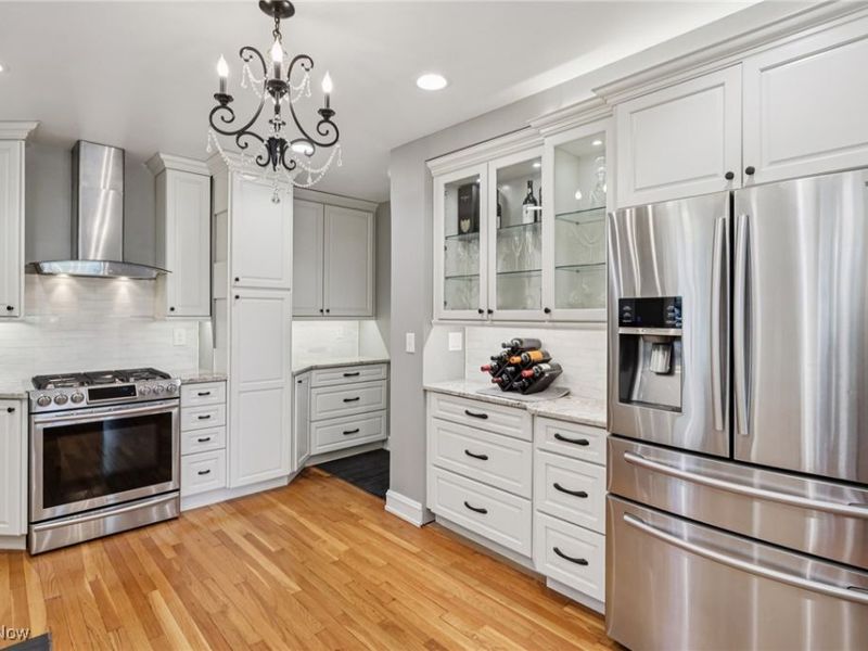 13104 Lake Shore Boulevard, Bratenahl, OH 44108 Photo 18