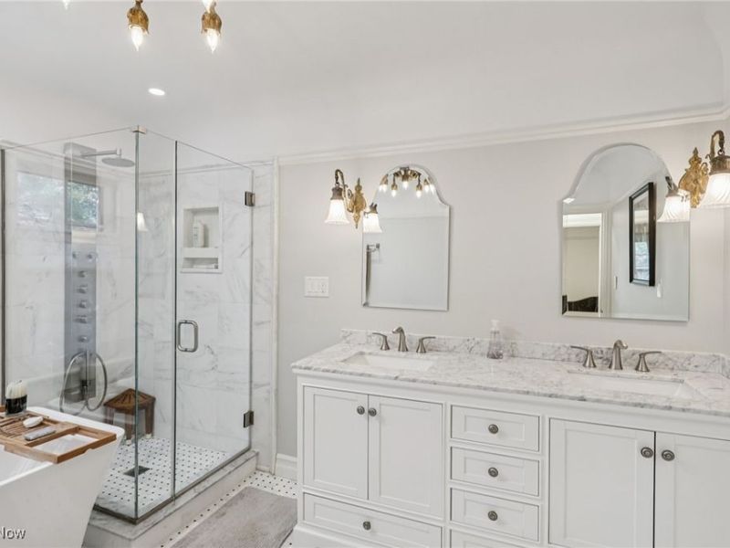 13104 Lake Shore Boulevard, Bratenahl, OH 44108 Photo 23