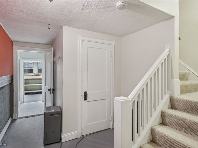 13104 Lake Shore Boulevard, Bratenahl, OH 44108 Photo 32