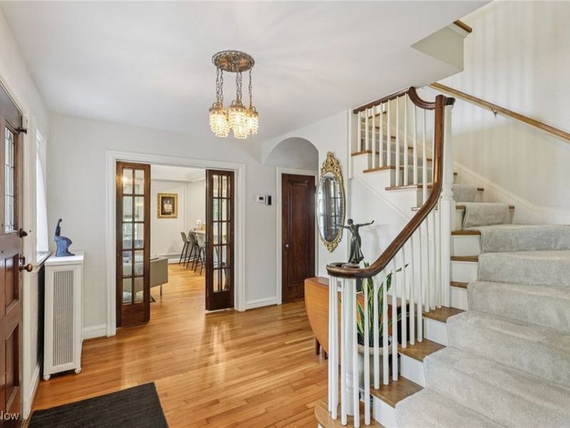 13104 Lake Shore Boulevard, Bratenahl, OH 44108 Photo 4