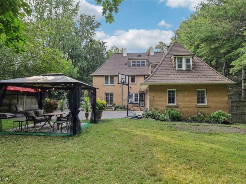 13104 Lake Shore Boulevard, Bratenahl, OH 44108 Photo 42