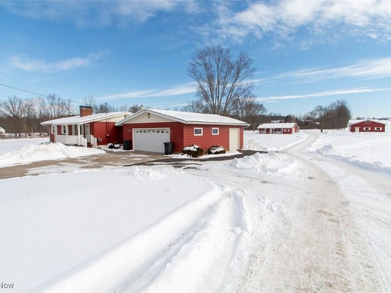 6961 Bear Swamp Road, Medina, OH 44256 Photo 2