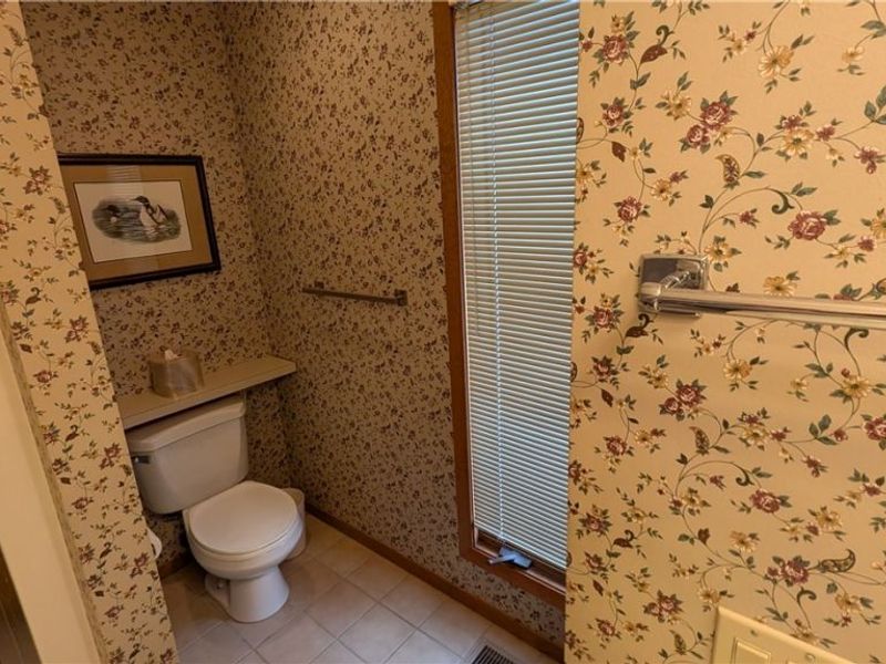 8665 Gatewood Drive, North Ridgeville, OH 44039 Photo 24