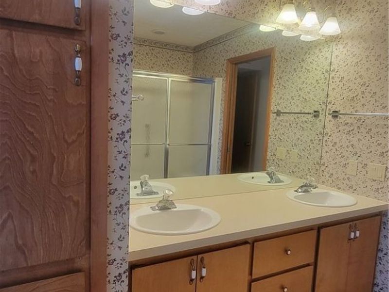 8665 Gatewood Drive, North Ridgeville, OH 44039 Photo 27