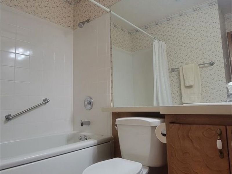 8665 Gatewood Drive, North Ridgeville, OH 44039 Photo 33